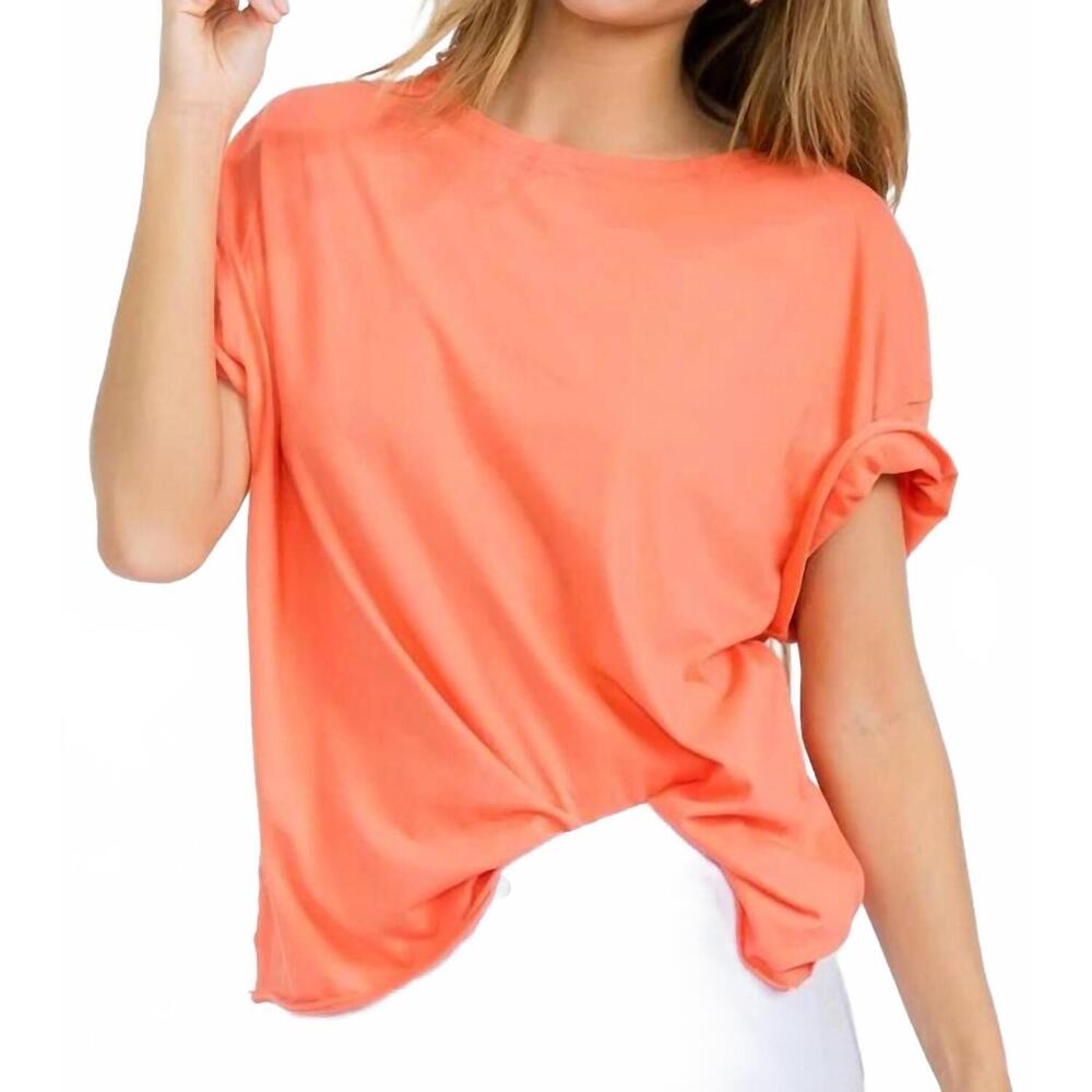 NEW YELETE round neck t-shirt in coral